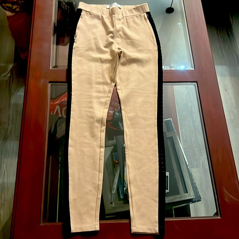 Lovers and friends tan pants new without tags